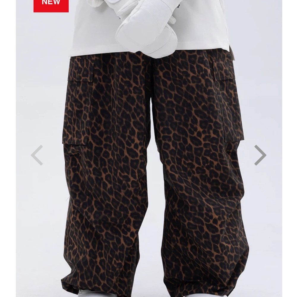 Snowverb Leopard Snow Pants (Size S)